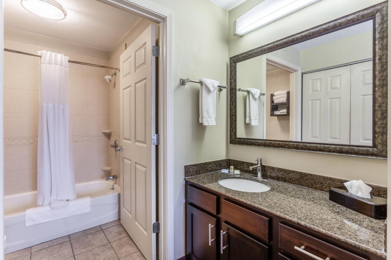 Candlewood Suites Harrisburg I-81 Hershey Area By Ihg Exterior foto